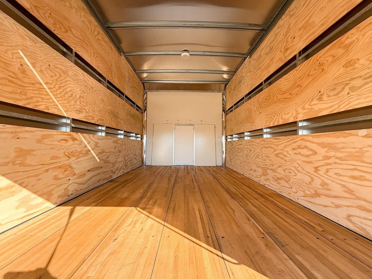 2025 GMC Savana Cutaway Work Van 4.3L V8 WITH REMOTE ENTRY, CRUISE CONTROL, A/C, REAR VISION CAMERA, AM/FM STEREO Photo