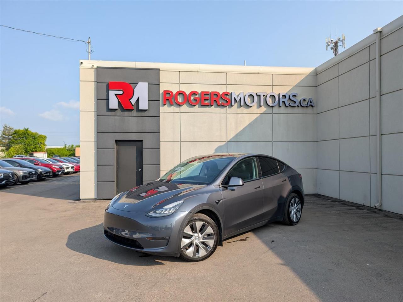 Used 2021 Tesla Model Y LONG RANGE AWD - DUAL MOTOR for sale in Oakville, ON