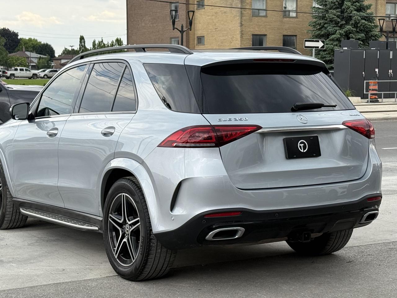 2022 Mercedes-Benz GLE-Class 350 //AMG SPORT | HEAD UP DISPLAY | BURMESTER | - Photo #10