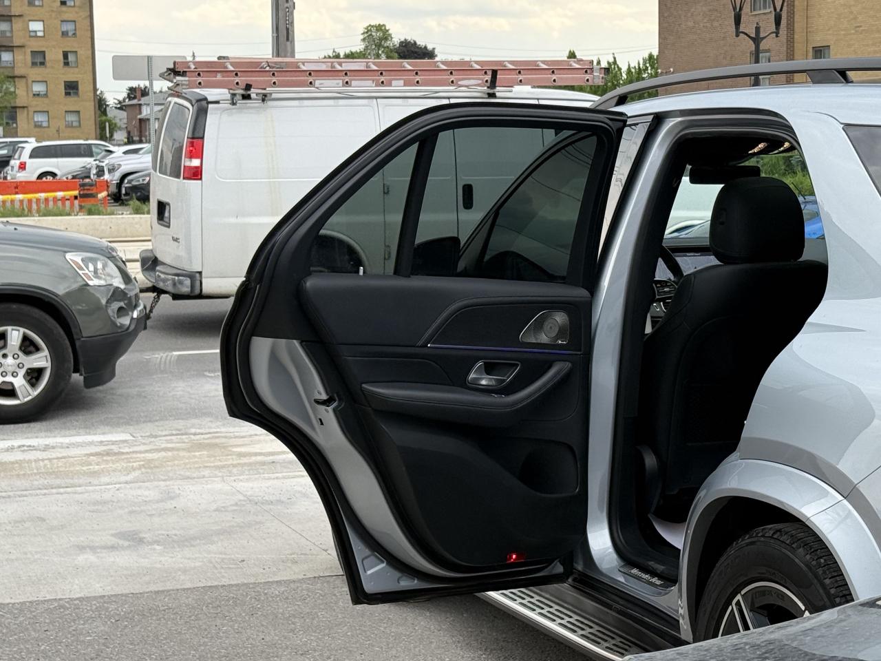 2022 Mercedes-Benz GLE-Class 350 //AMG SPORT | HEAD UP DISPLAY | BURMESTER | - Photo #35