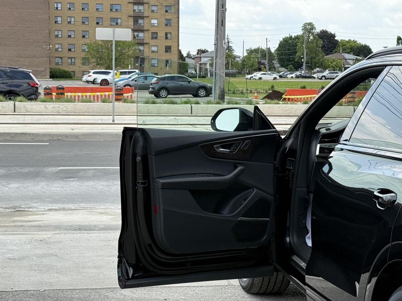 2019 Audi Q8 TECHNIK S-LINE | BANG OLUFSEN | PANO | LOADED - Photo #15