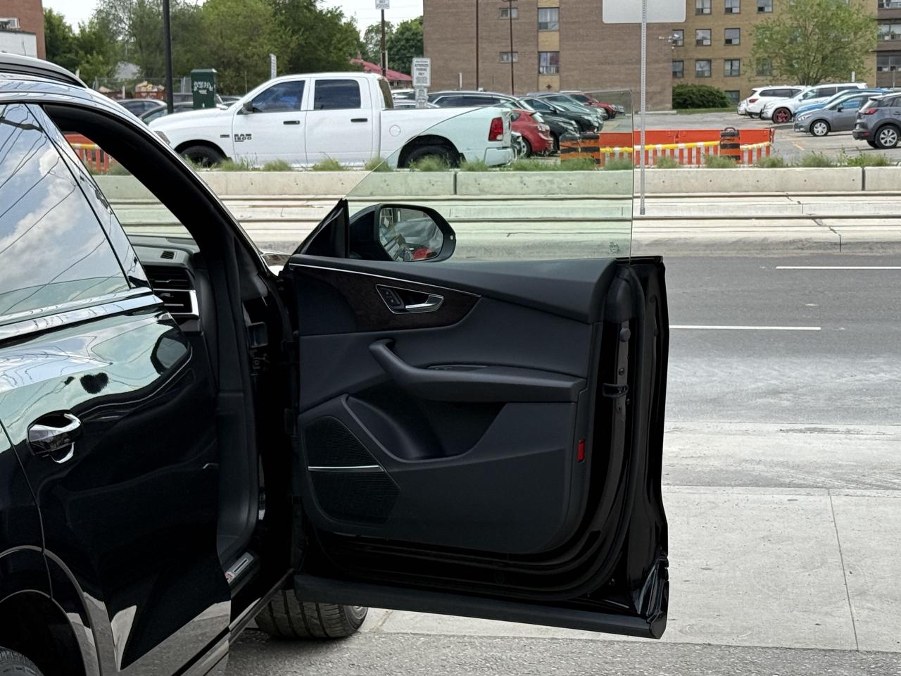 2019 Audi Q8 TECHNIK S-LINE | BANG OLUFSEN | PANO | LOADED - Photo #28