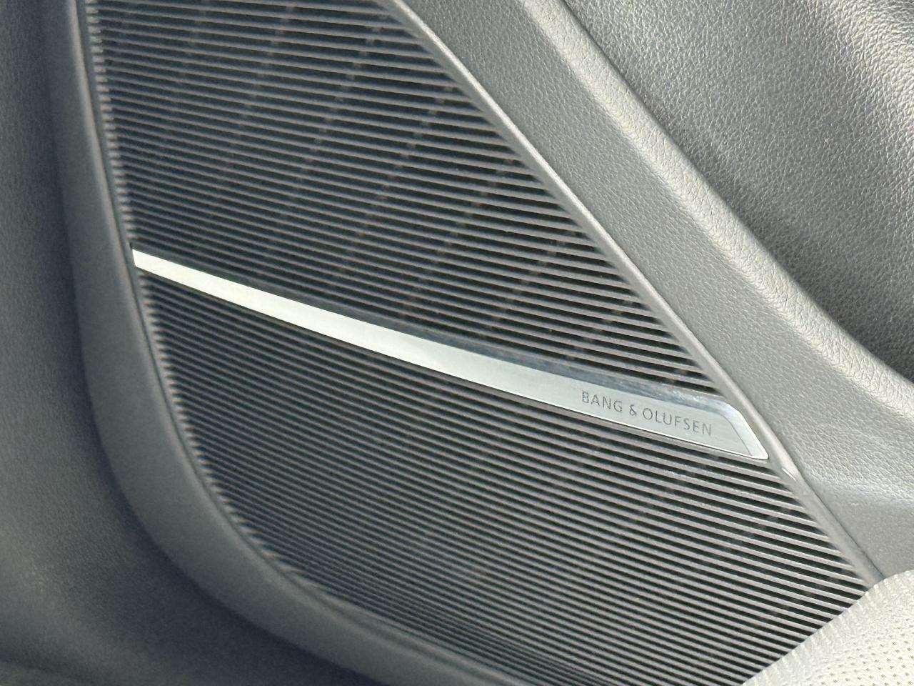 2019 Audi Q8 TECHNIK S-LINE | BANG OLUFSEN | PANO | LOADED - Photo #46