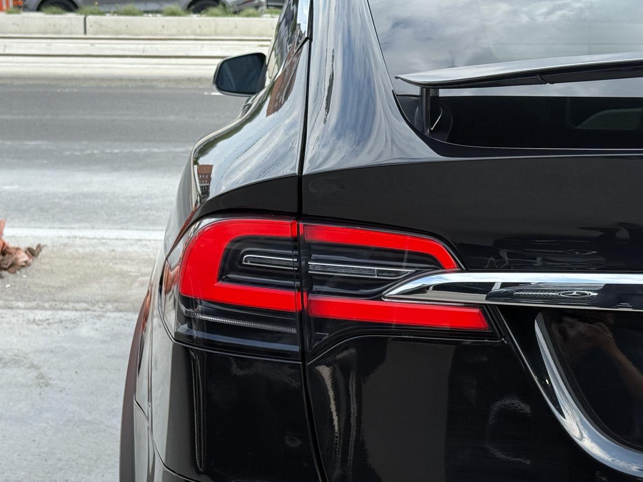 2016 Tesla Model X 90D | PREMIUM CONNECTIVITY | ENHANCED AUTOPILOT - Photo #14