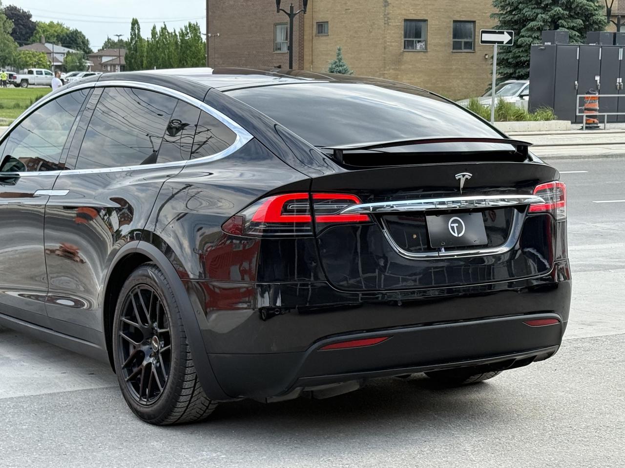 2016 Tesla Model X 90D | PREMIUM CONNECTIVITY | ENHANCED AUTOPILOT - Photo #15