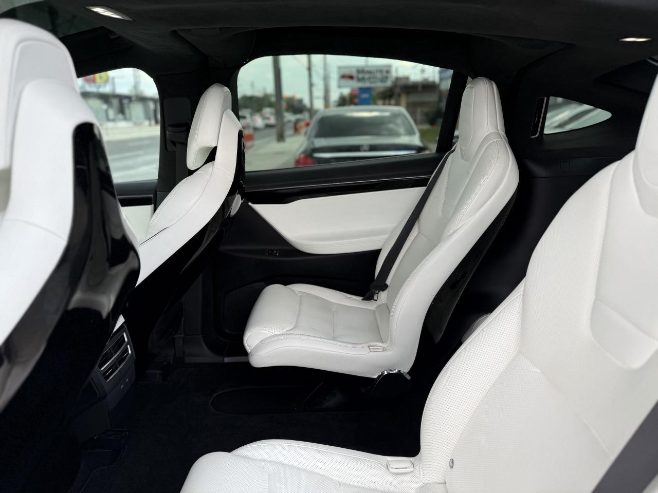2016 Tesla Model X 90D | PREMIUM CONNECTIVITY | ENHANCED AUTOPILOT - Photo #34