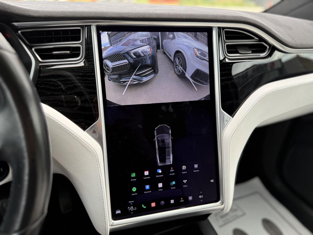 2016 Tesla Model X 90D | PREMIUM CONNECTIVITY | ENHANCED AUTOPILOT - Photo #44