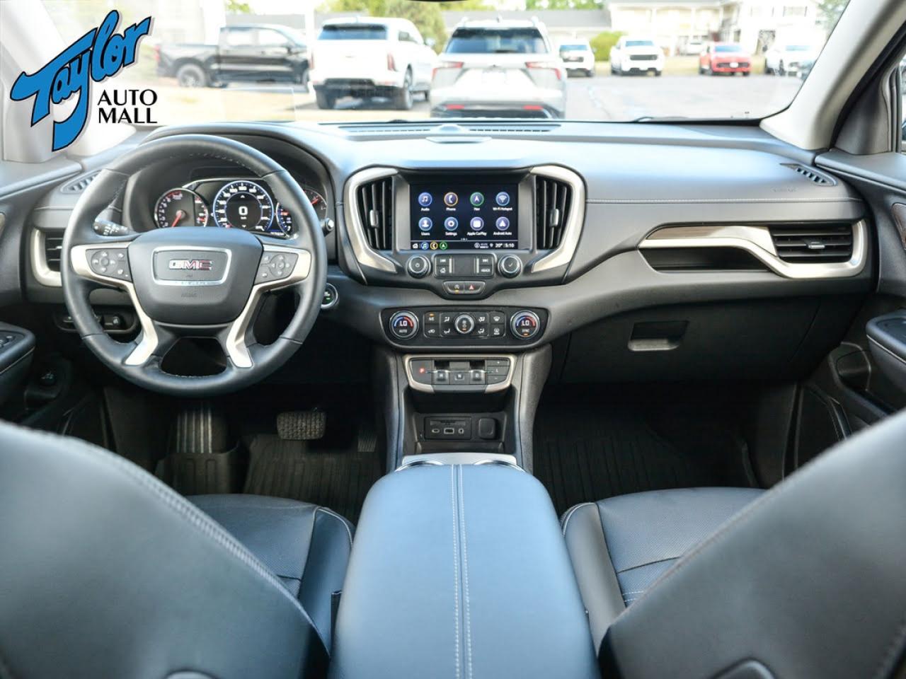 2024 GMC Terrain Denali Photo