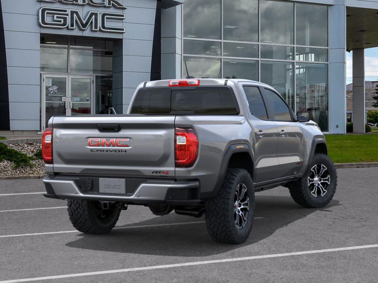 2025 GMC Canyon AT4 Photo3