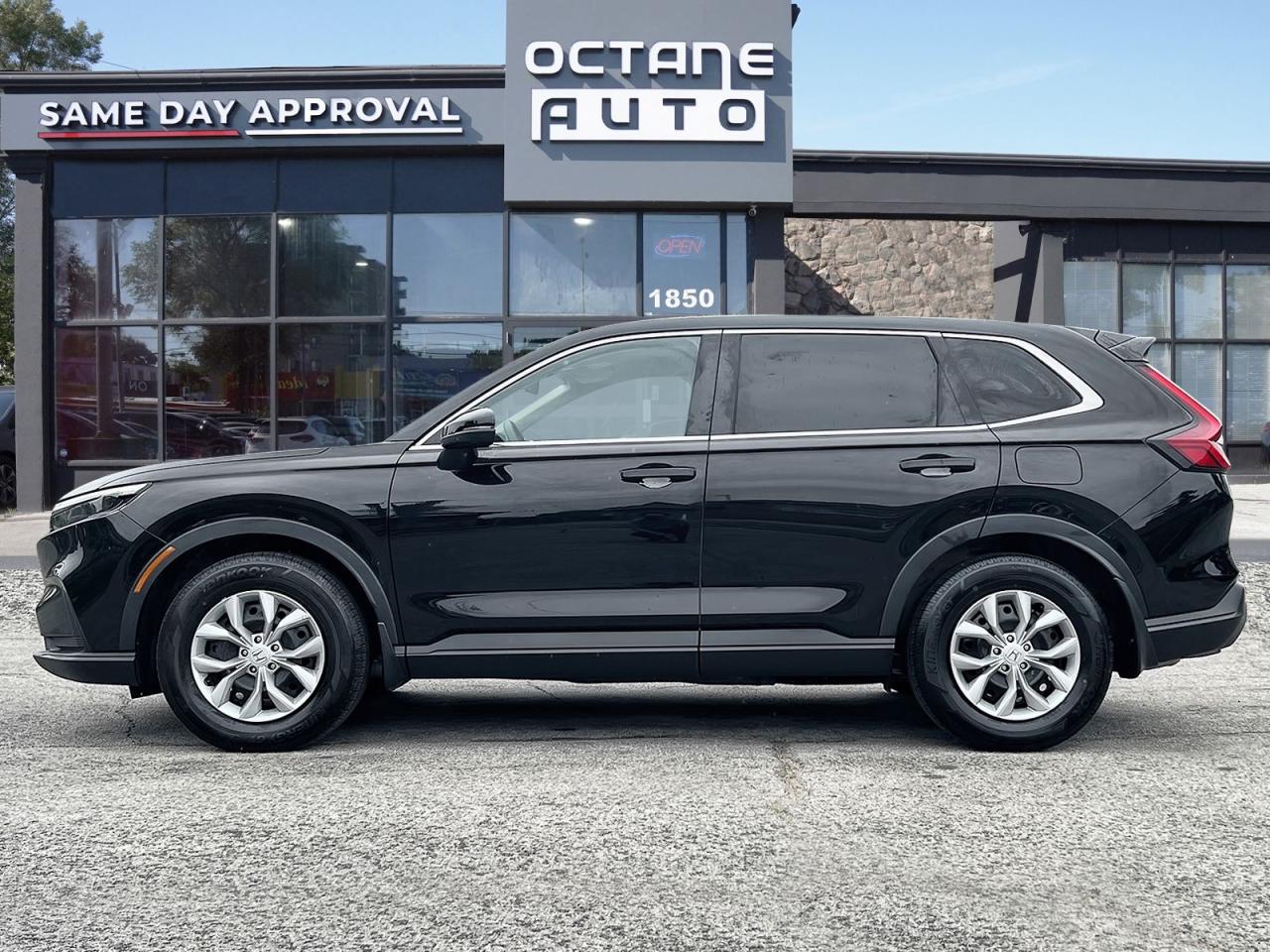 2023 Honda CR-V LX - Photo #3