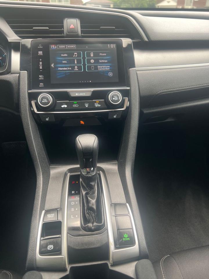 2018 Honda Civic LX Sedan CVT - Photo #11