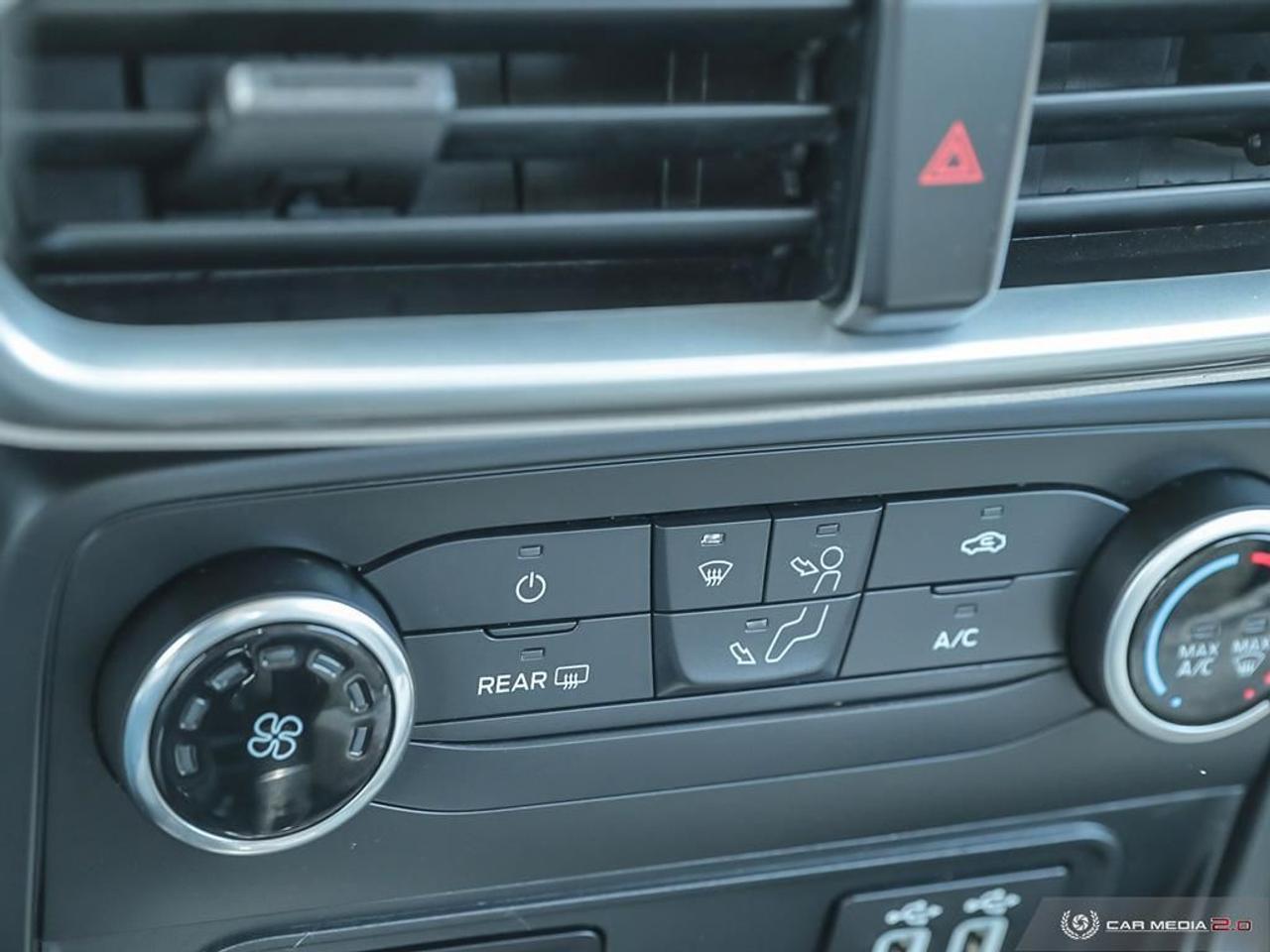 2019 Ford EcoSport S, R/V CAM, B.TOOTH, USB Photo