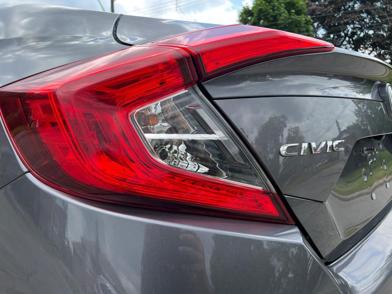 2018 Honda Civic LX Sedan CVT - Photo #19