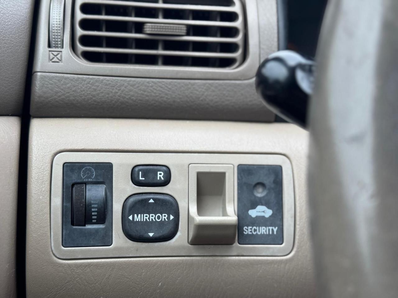 2007 Toyota Corolla SAFETY CERTIFIED ONE OWNER POWER WINDOWS - Photo #17