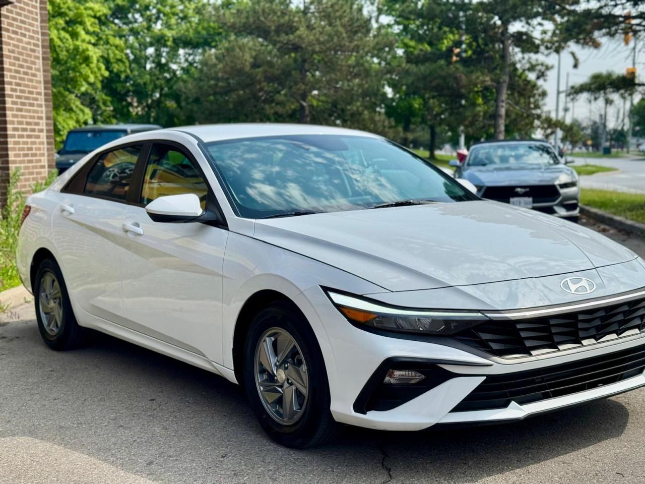 2024 Hyundai Elantra Essential Photo4