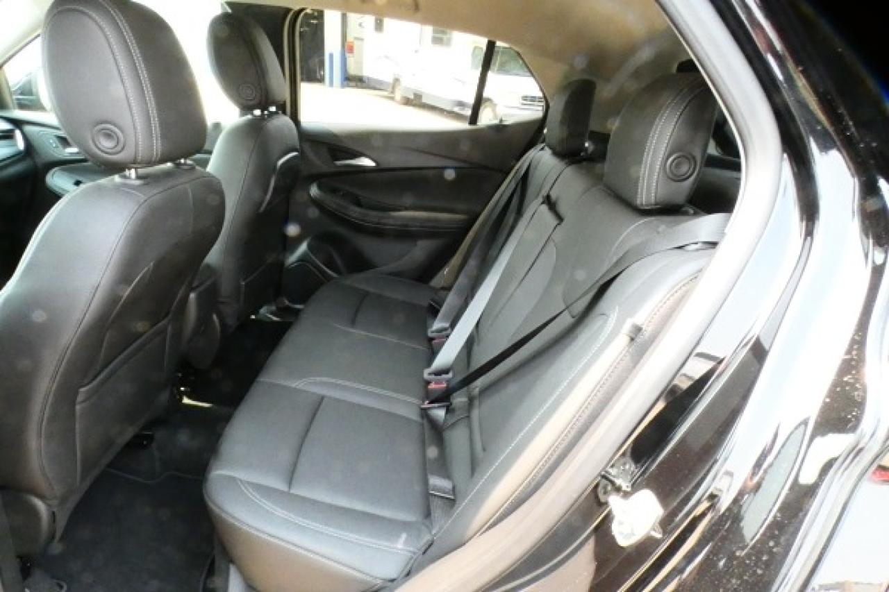 2024 Buick Encore GX Sport Touring AWD w/Htd Leather, BUC - Photo #10