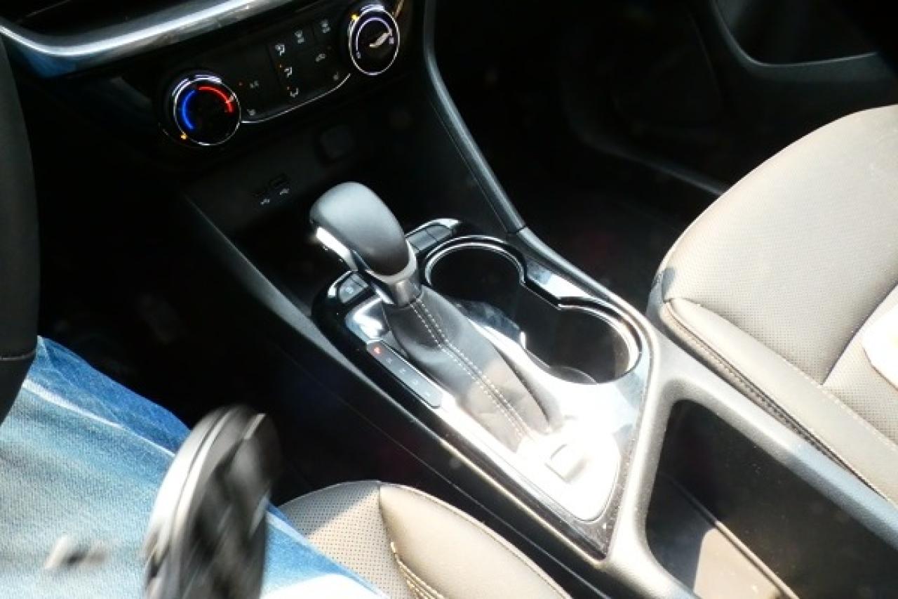 2024 Buick Encore GX Sport Touring AWD w/Htd Leather, BUC - Photo #16