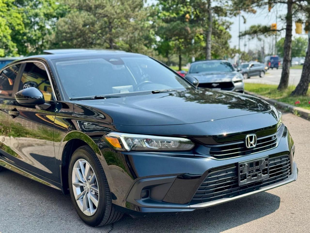 2022 Honda Civic EX Photo4