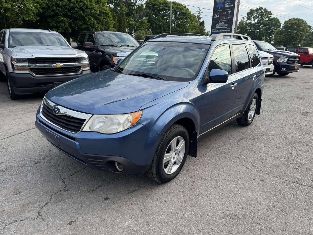 2010 Subaru Forester X - Photo #3