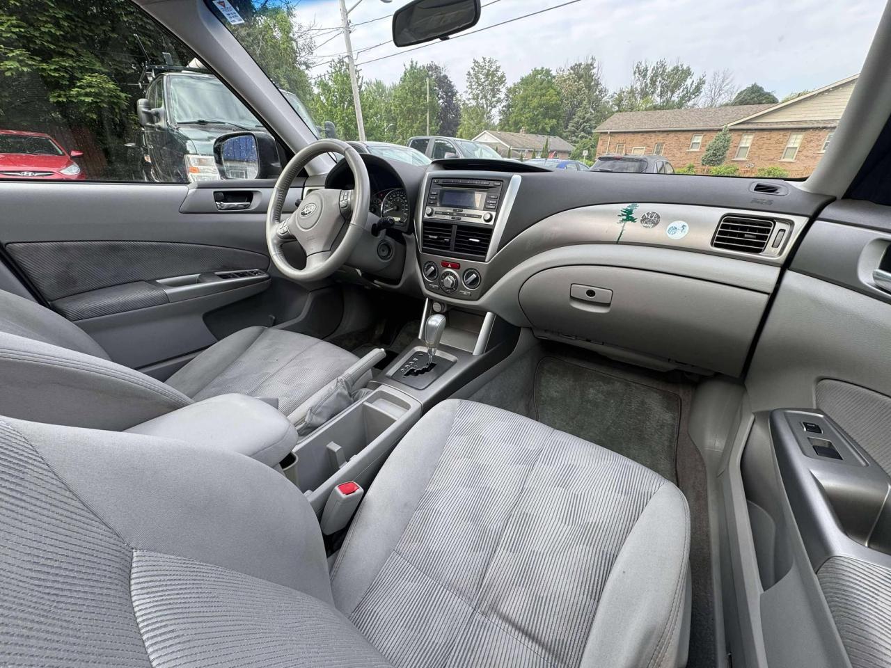 2010 Subaru Forester X - Photo #12