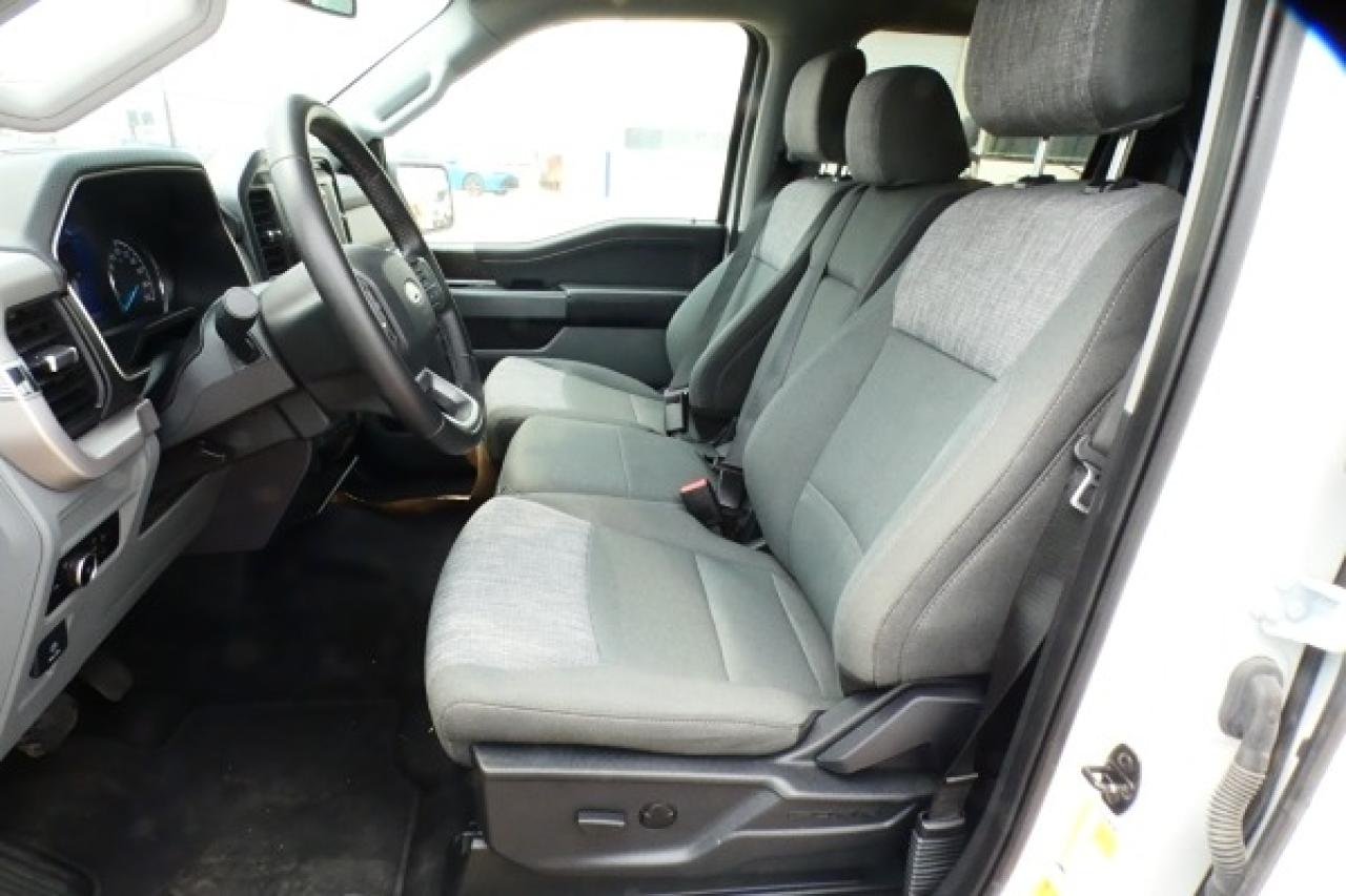 2023 Ford F-150 XLT ecoboost w/Power cloth seats, NAV, BUC - Photo #10