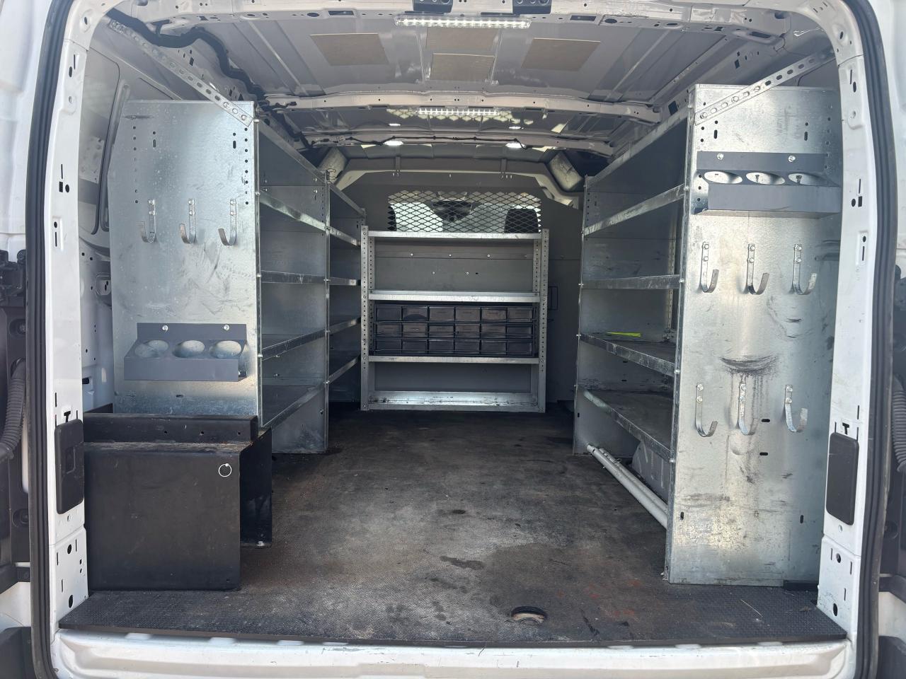 2019 Ford Transit Cargo Van 250 XLT - Photo #7