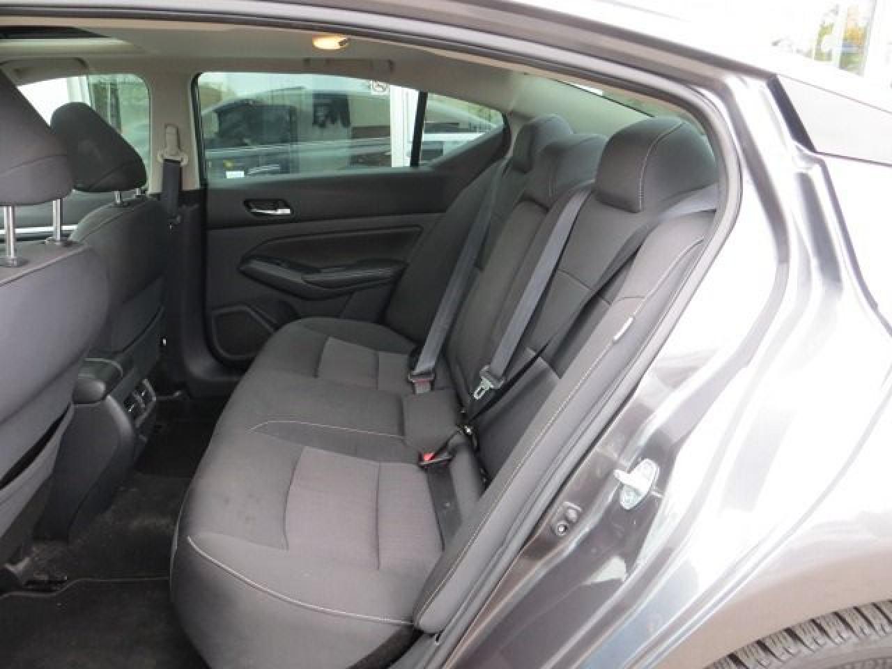 2019 Nissan Altima CERTIFIED, 4 WHEEL DRIVE, SUNROOF, REAR CAMERA - Photo #9