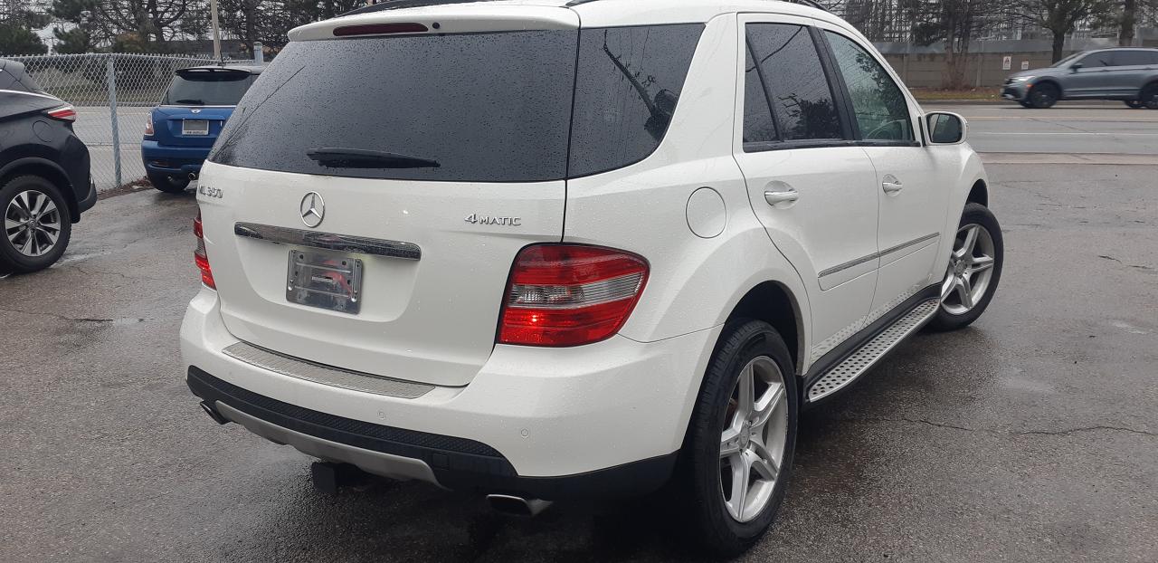 2008 Mercedes-Benz M-Class 4MATIC 4dr 3.5L - Photo #4