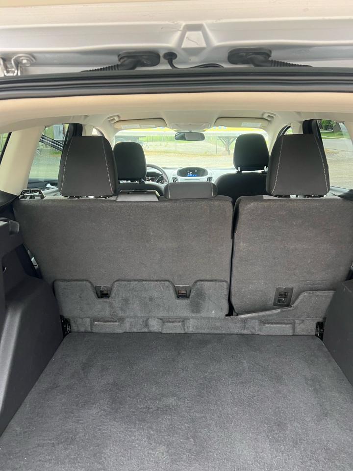 2018 Ford Escape SE - Photo #10