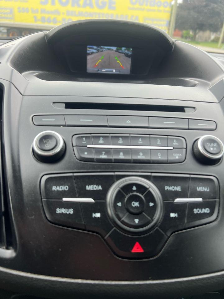2018 Ford Escape SE - Photo #9
