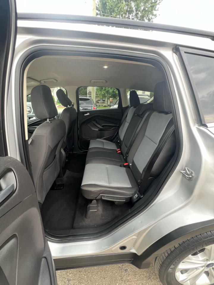 2018 Ford Escape SE - Photo #7