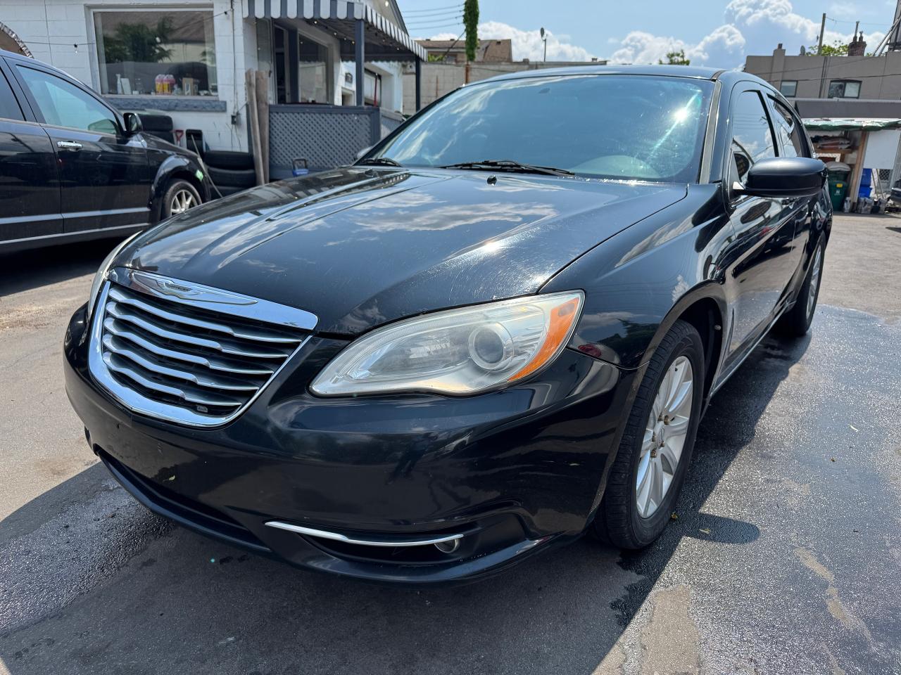 2014 Chrysler 200 4dr Sdn Touring