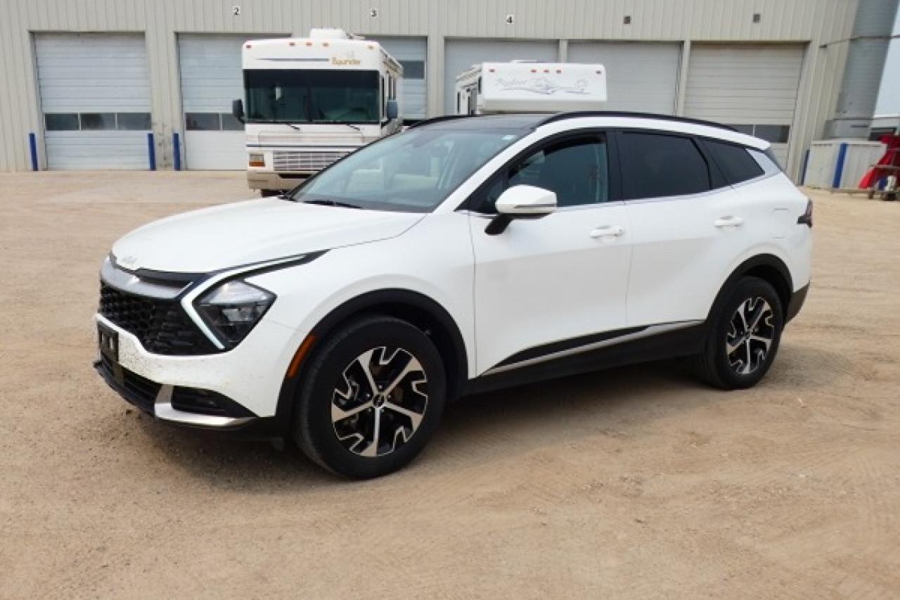 2023 Kia Sportage EX w/Htd Leather, pano S/R, NAV, BUC - Photo #2