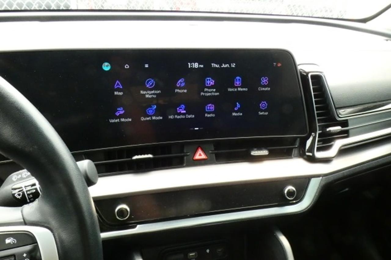 2023 Kia Sportage EX w/Htd Leather, pano S/R, NAV, BUC - Photo #15