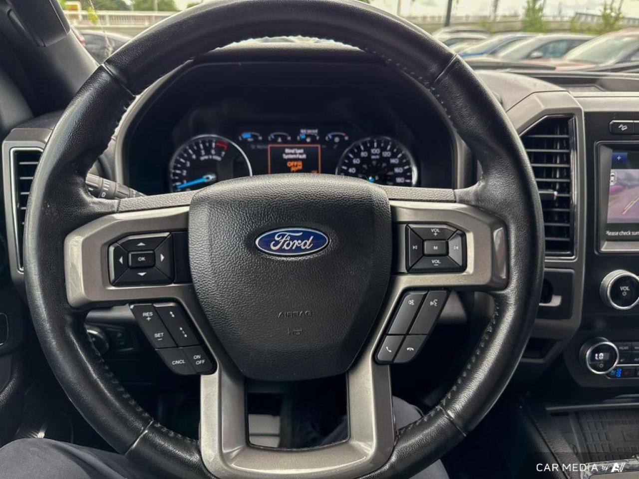 2021 Ford Expedition XLT / FX4 / NO ACCIDENTS / NAV / 4X4 / LEATHER - Photo #21