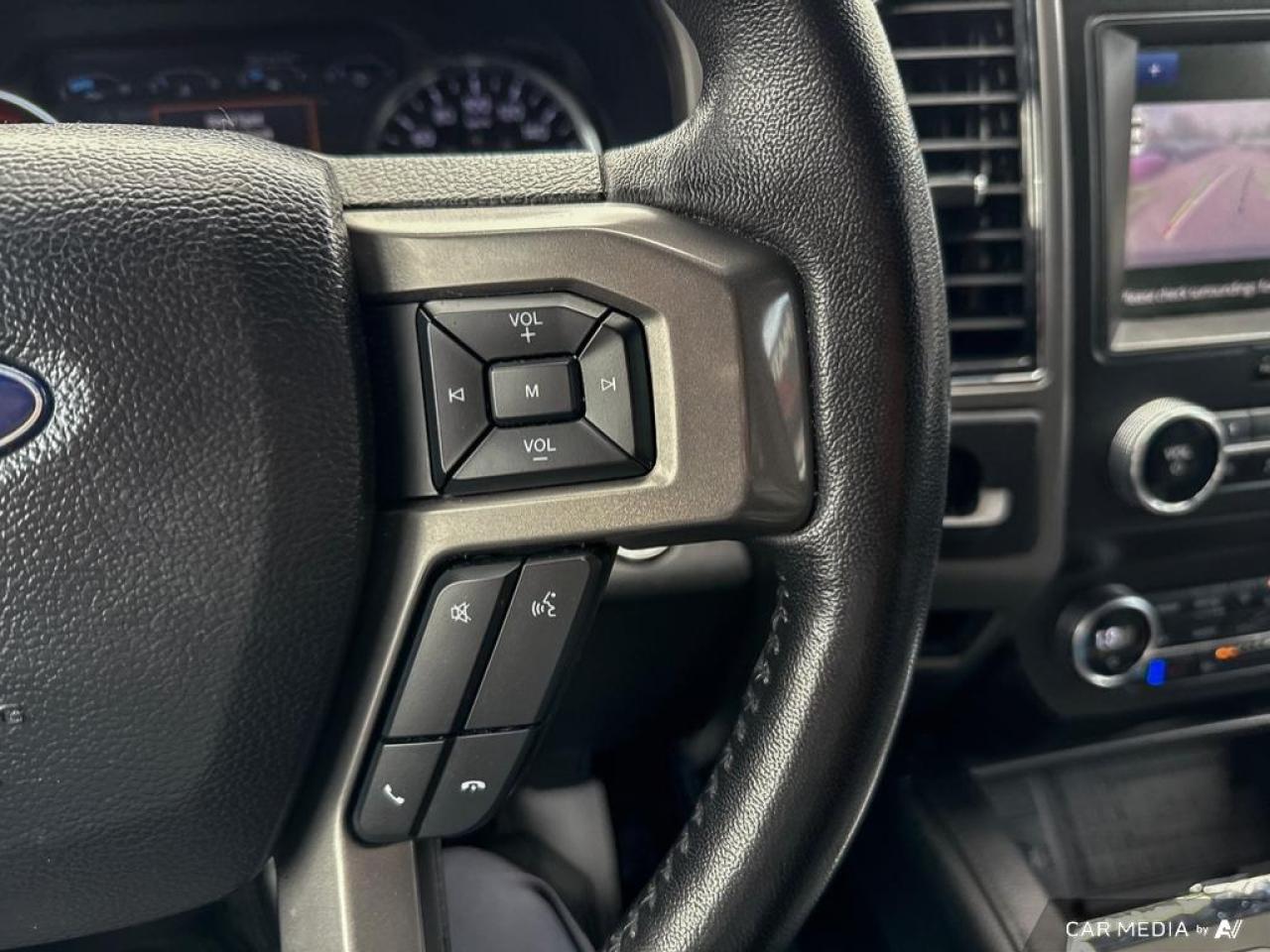 2021 Ford Expedition XLT / FX4 / NO ACCIDENTS / NAV / 4X4 / LEATHER - Photo #23