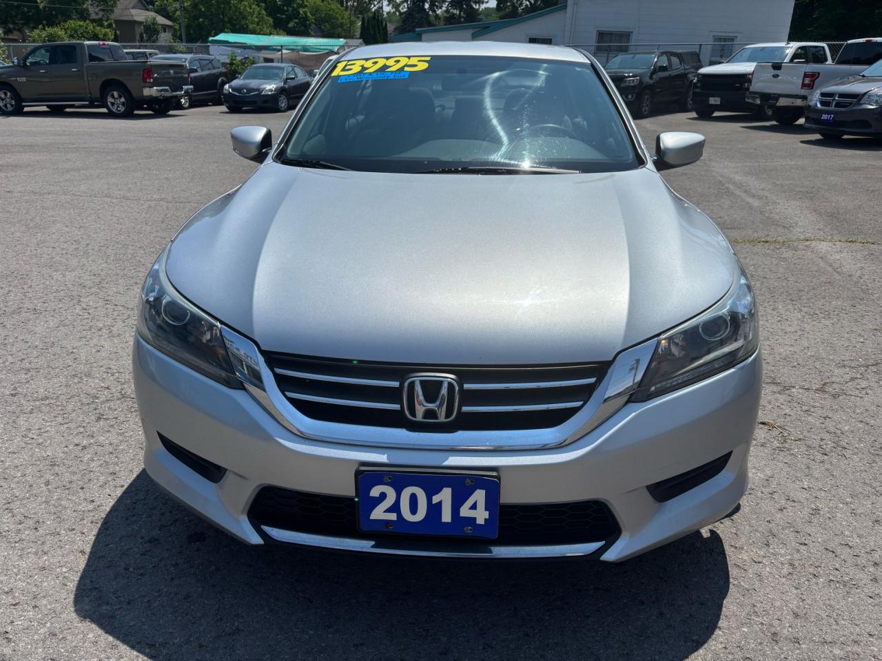 2014 Honda Accord LX, P. Seats, Keyless Back-up-Camera, Alloys