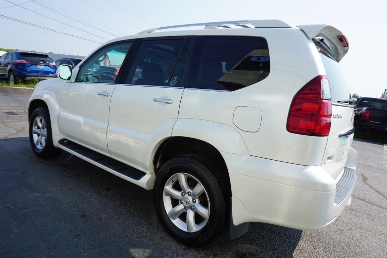 2009 Lexus GX 470 4.7L V8 SPORT AWD *ACCIDENT FREE* CAMERA DVD LEATHER HEATED SEATS SUNROOF CRUISE ALLOYS - Photo #4