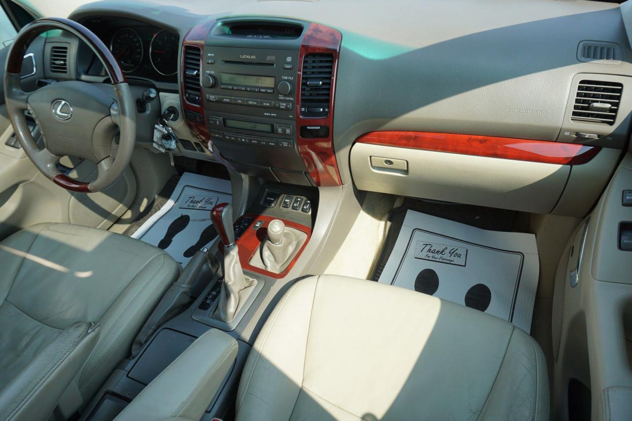 2009 Lexus GX 470 4.7L V8 SPORT AWD *ACCIDENT FREE* CAMERA DVD LEATHER HEATED SEATS SUNROOF CRUISE ALLOYS - Photo #12
