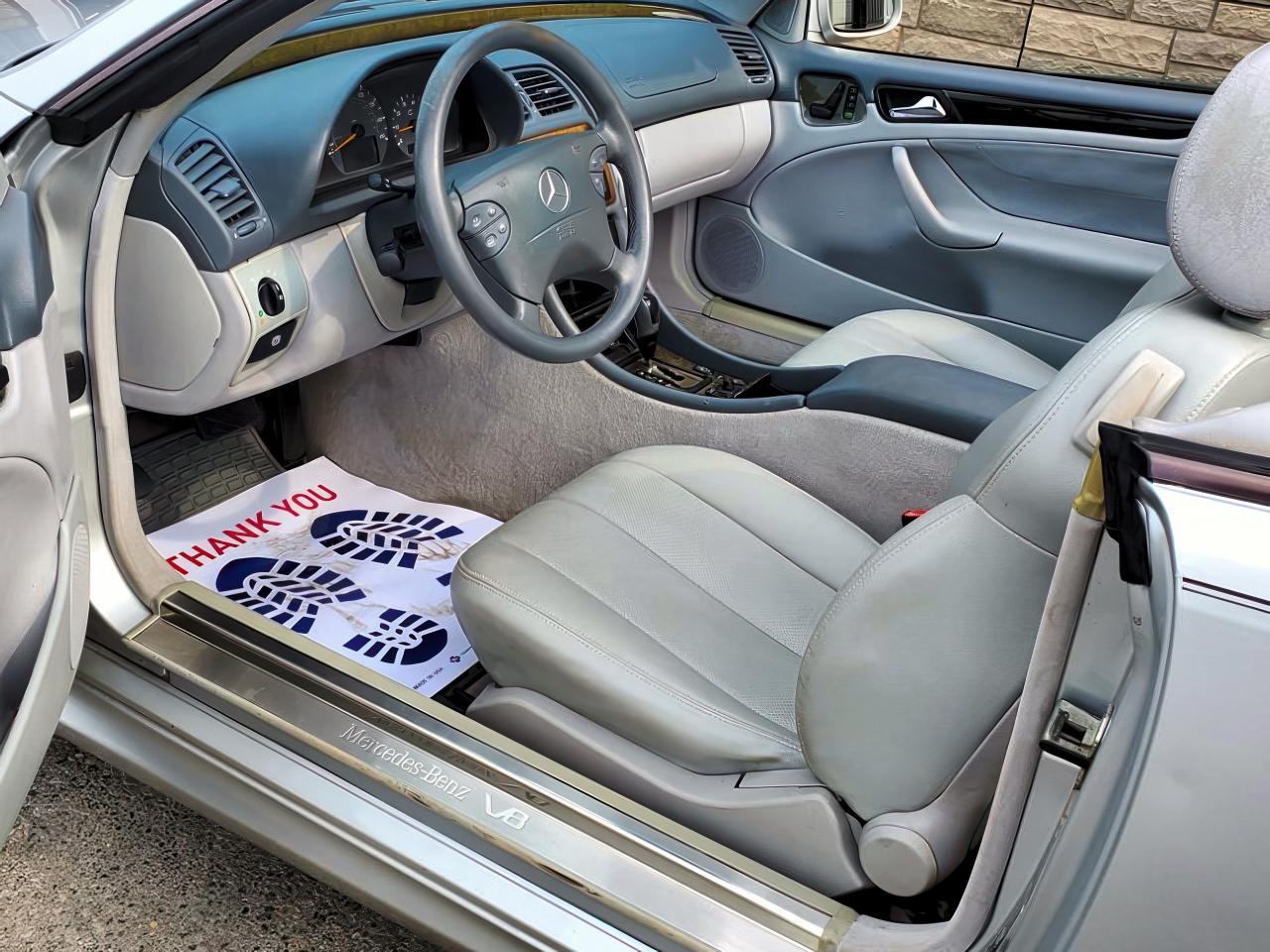 2003 Mercedes-Benz CLK 4.3L-LOCAL TRADE-PWR TOP-LEATHER - Photo #10