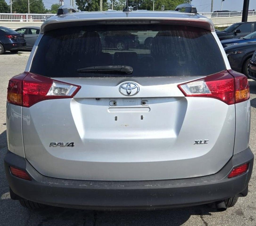 2013 Toyota RAV4 XLE / NO ACCIDENTS / SUNROOF / REAR CAMERA / AUTO - Photo #3