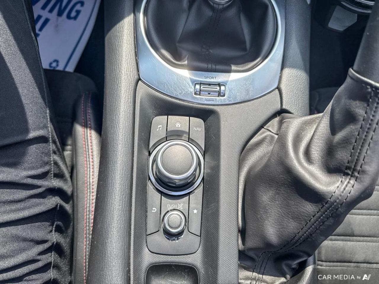 2020 Fiat 124 Spider 124 SPIDER / ABARTH / NO ACCIDENTS / LEATHER / M/T - Photo #16
