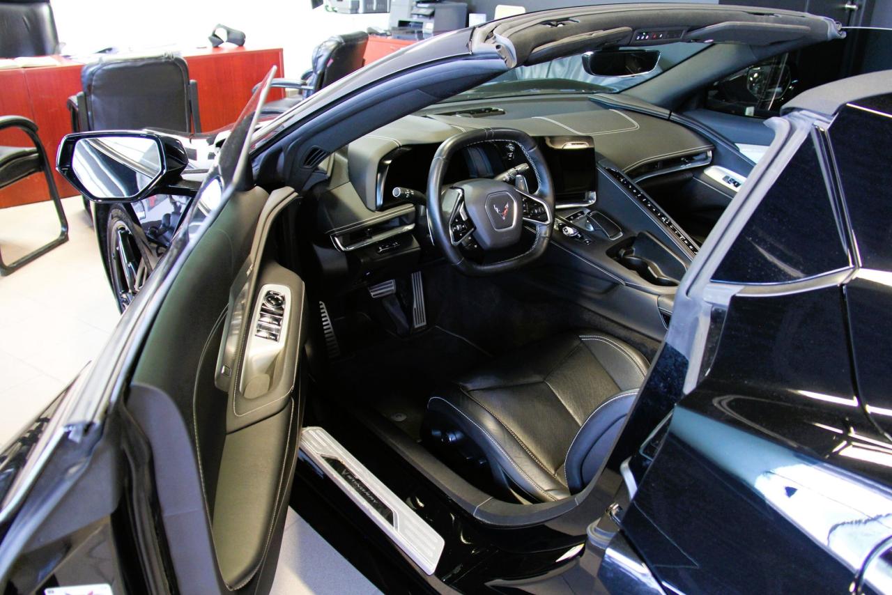 2020 Chevrolet Corvette 2LT Z51 CONVERTIBLE Photo