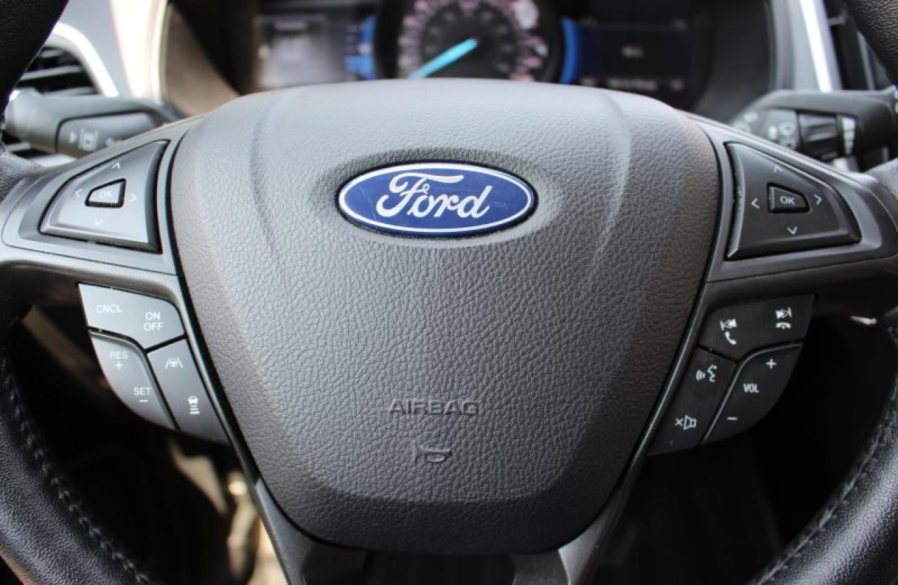 2022 Ford Edge SEL*AWD*Heated Leather*CarPlay*Rear Cam*Navi - Photo #18