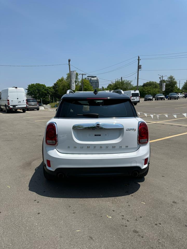 2017 MINI Cooper Countryman S Photo4
