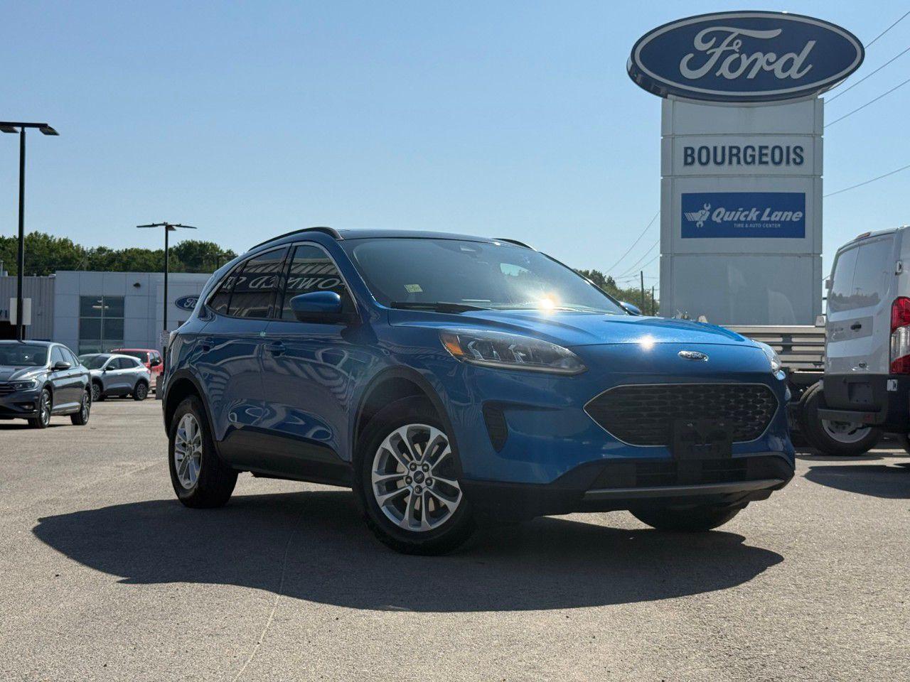 Used 2020 Ford Escape SE AWD for sale in Midland, ON