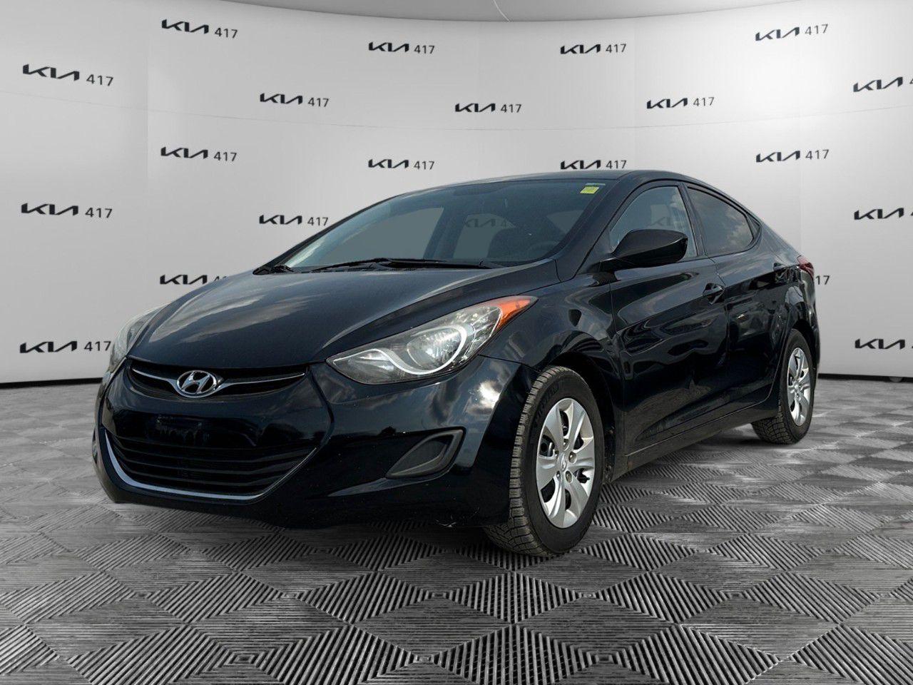 Used 2013 Hyundai Elantra GL 6sp for sale in Gloucester, ON