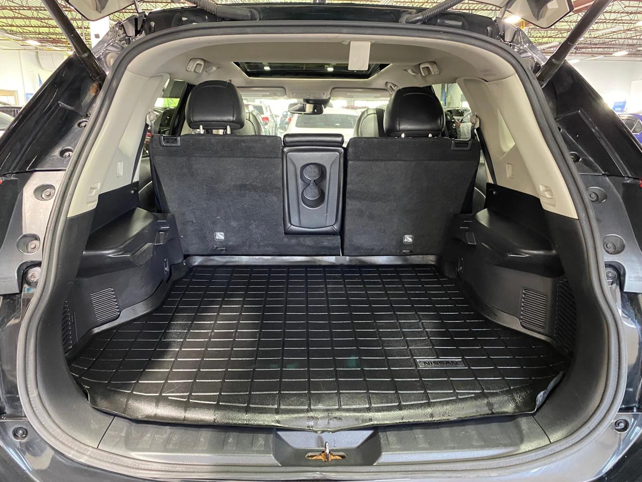2018 Nissan Rogue SV - Photo #18