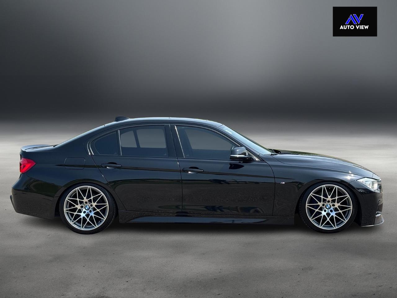2014 BMW 3 Series 335i xDrive **TASTEFULLY MODIFIED**NO ACCIDENT** Photo3