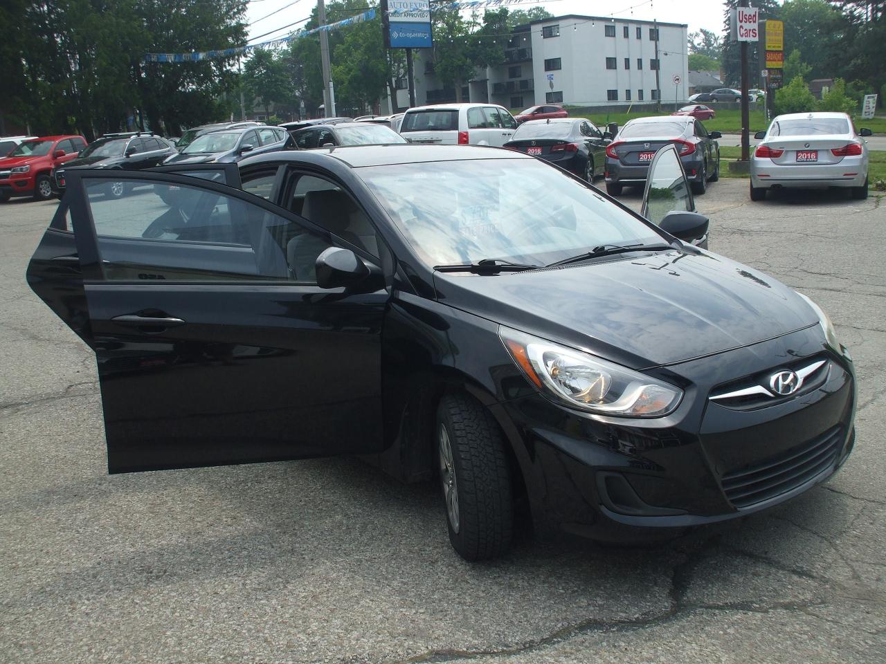 2014 Hyundai Accent GL,Auto,Bluetooth,A/C,Certified,New Brakes - Photo #19